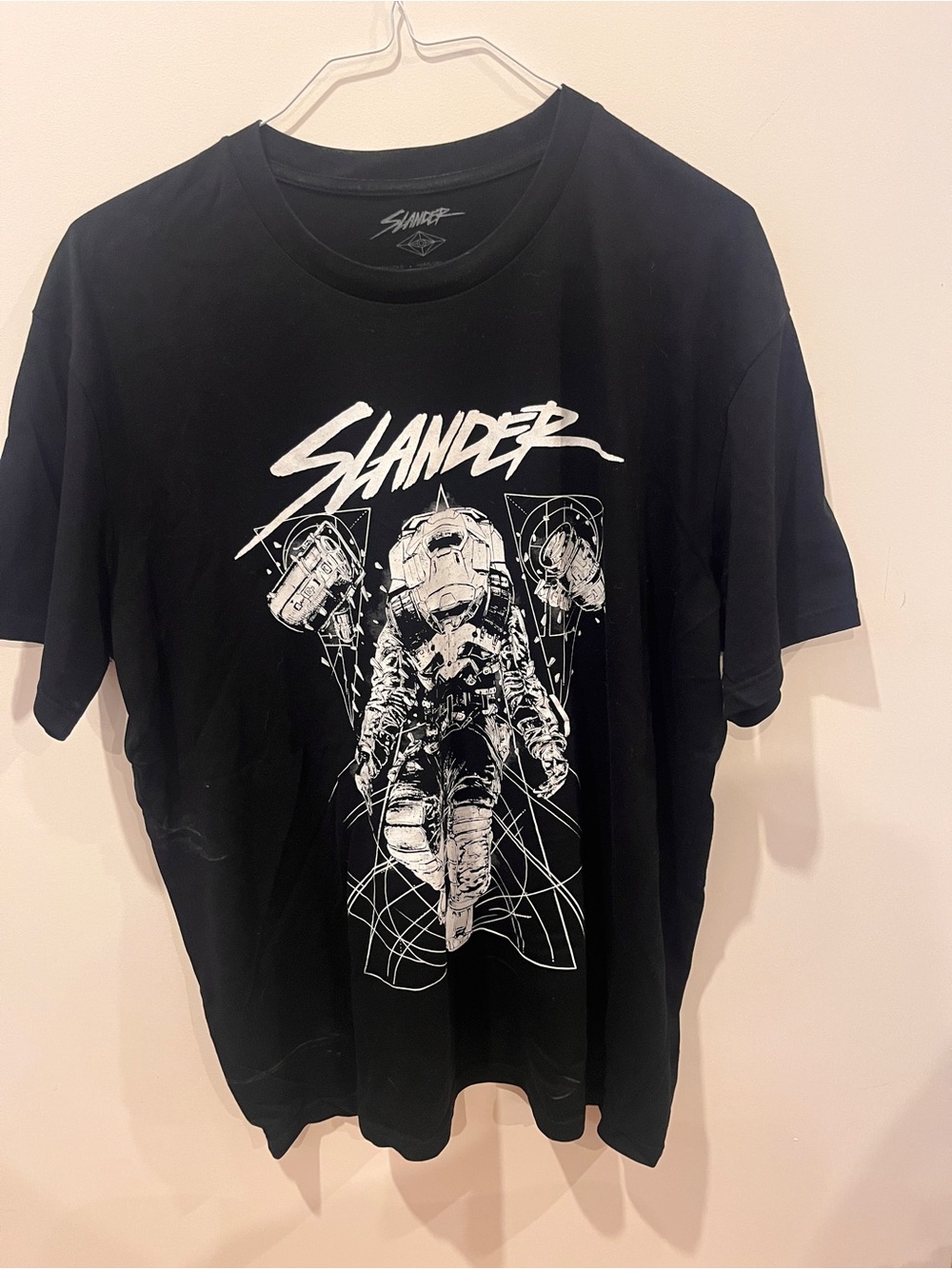 SLANDER  DJ Black Graphic Astronaut Tee - Black